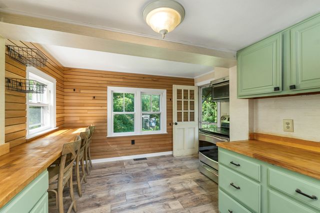 330 Hopkinton Road, Concord, NH 03301