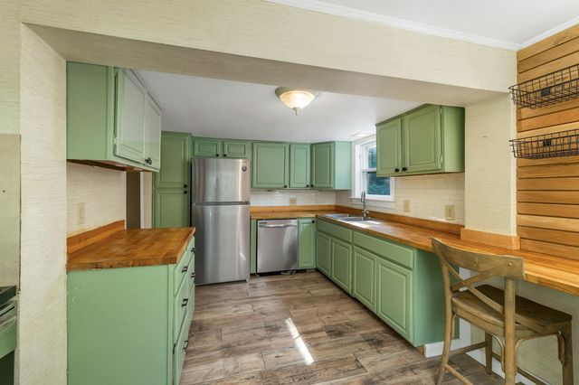 330 Hopkinton Road, Concord, NH 03301