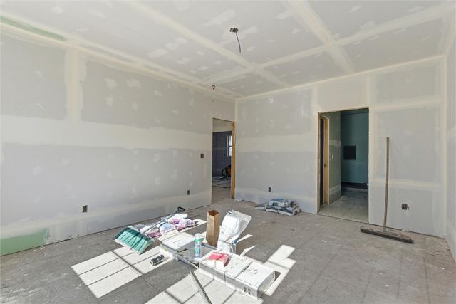 262 Dallas Street SW, Gravette, AR 72736