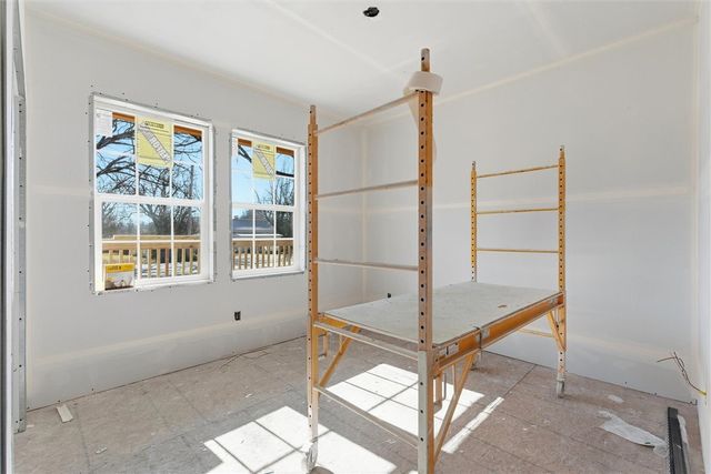 262 Dallas Street SW, Gravette, AR 72736