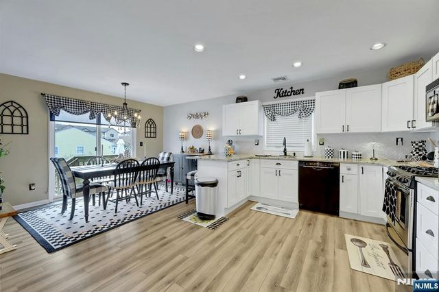 93 Richmond Street, Lodi, NJ 07644