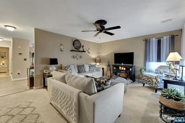 93 Richmond Street, Lodi, NJ 07644