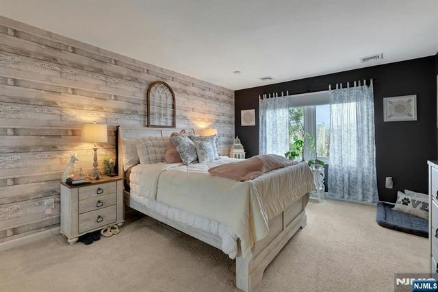 93 Richmond Street, Lodi, NJ 07644