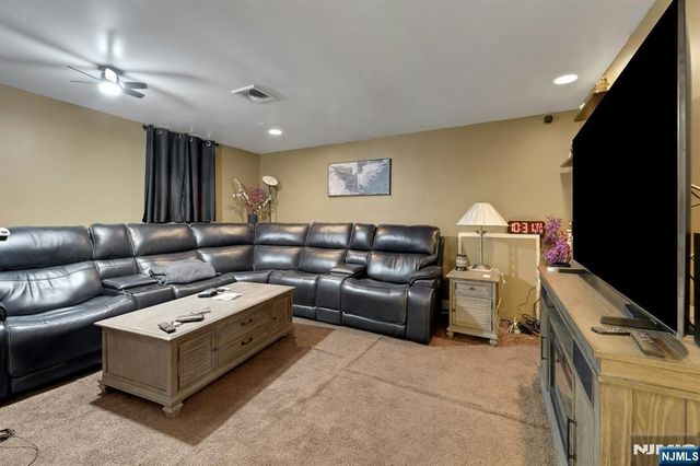 93 Richmond Street, Lodi, NJ 07644