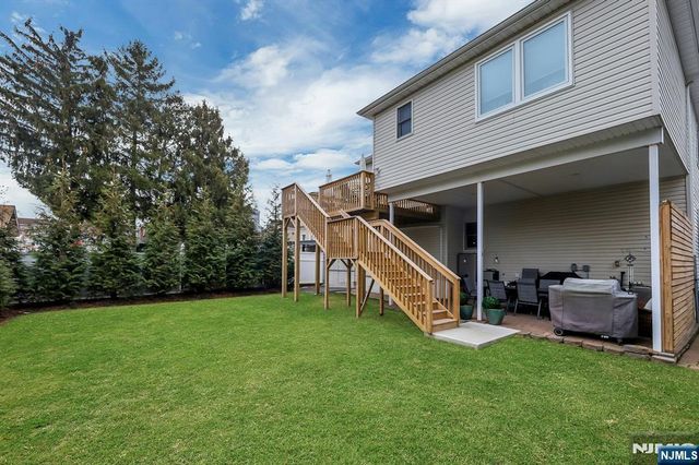 93 Richmond Street, Lodi, NJ 07644