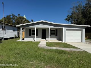 716 N PINE Avenue, Green Cove Springs, FL 32043