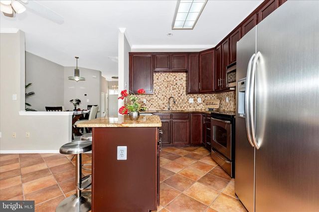 9621 ATHENS PL, Gaithersburg, MD 20878