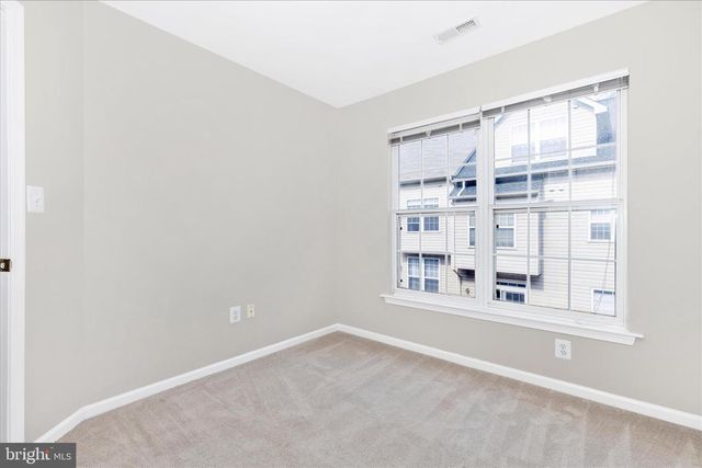 9621 ATHENS PL, Gaithersburg, MD 20878