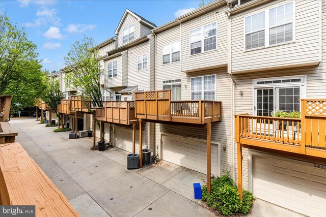 9621 ATHENS PL, Gaithersburg, MD 20878