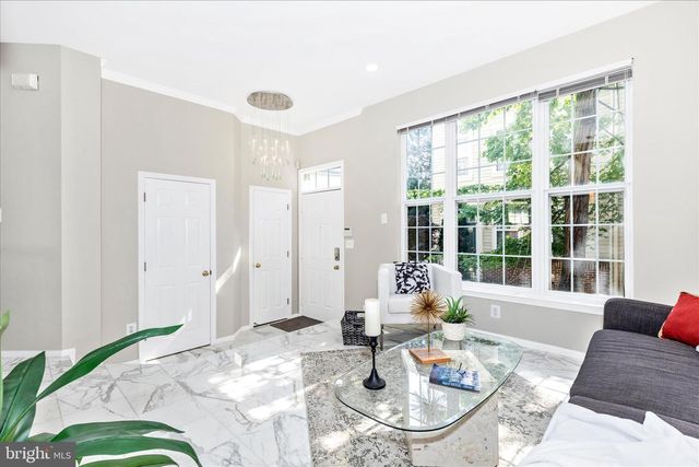 9621 ATHENS PL, Gaithersburg, MD 20878