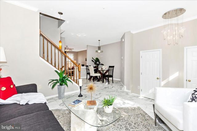 9621 ATHENS PL, Gaithersburg, MD 20878