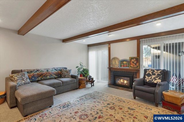 1851 Lexington Cir SE, Salem, OR 97306