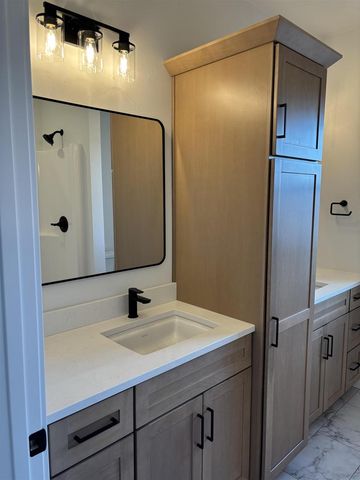 N9262 ANTON STREET, Appleton, WI 54915