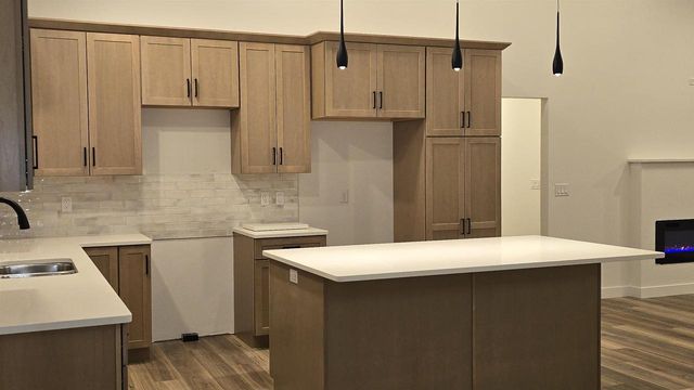 N9262 ANTON STREET, Appleton, WI 54915