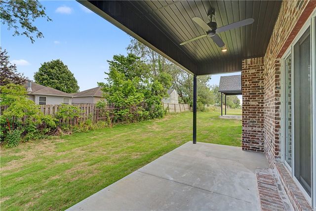 6605 SW Crabapple Street, Bentonville, AR 72712