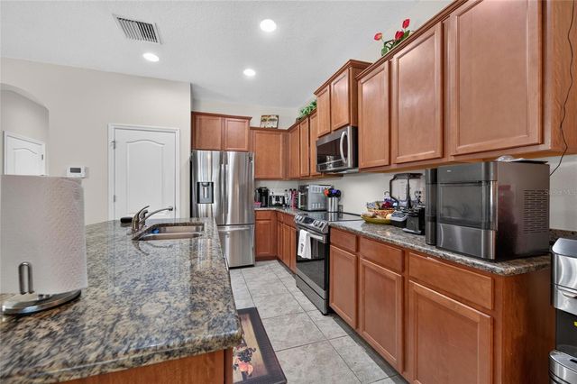 10411 RED CARPET COURT, Riverview, FL 33578