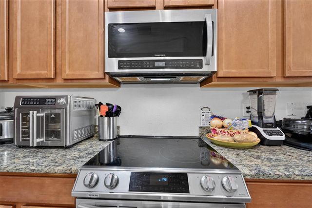 10411 RED CARPET COURT, Riverview, FL 33578