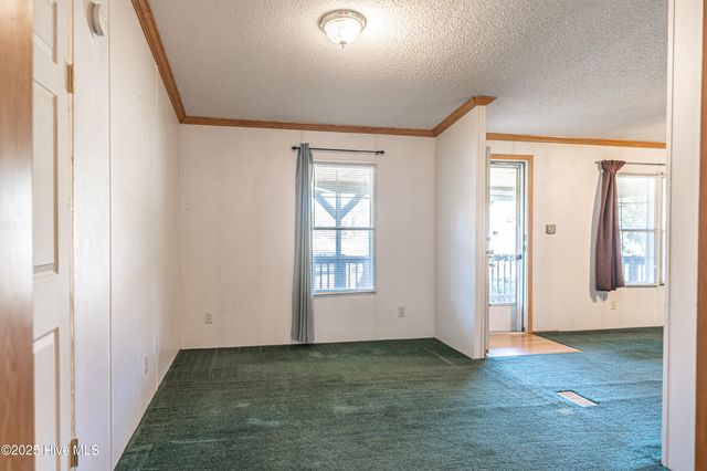 113 Holly Place, West End, NC 27376