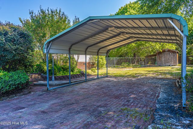 113 Holly Place, West End, NC 27376