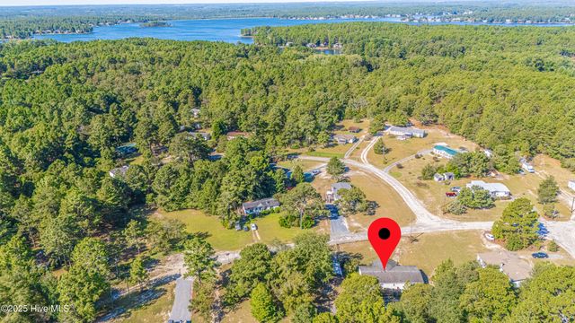 113 Holly Place, West End, NC 27376