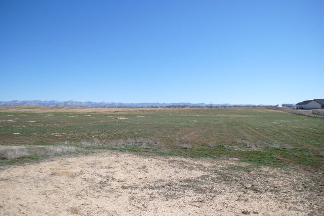 1660 8 Road, Mack, CO 81525