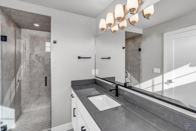 1660 8 Road, Mack, CO 81525
