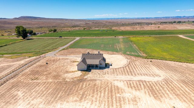 1660 8 Road, Mack, CO 81525