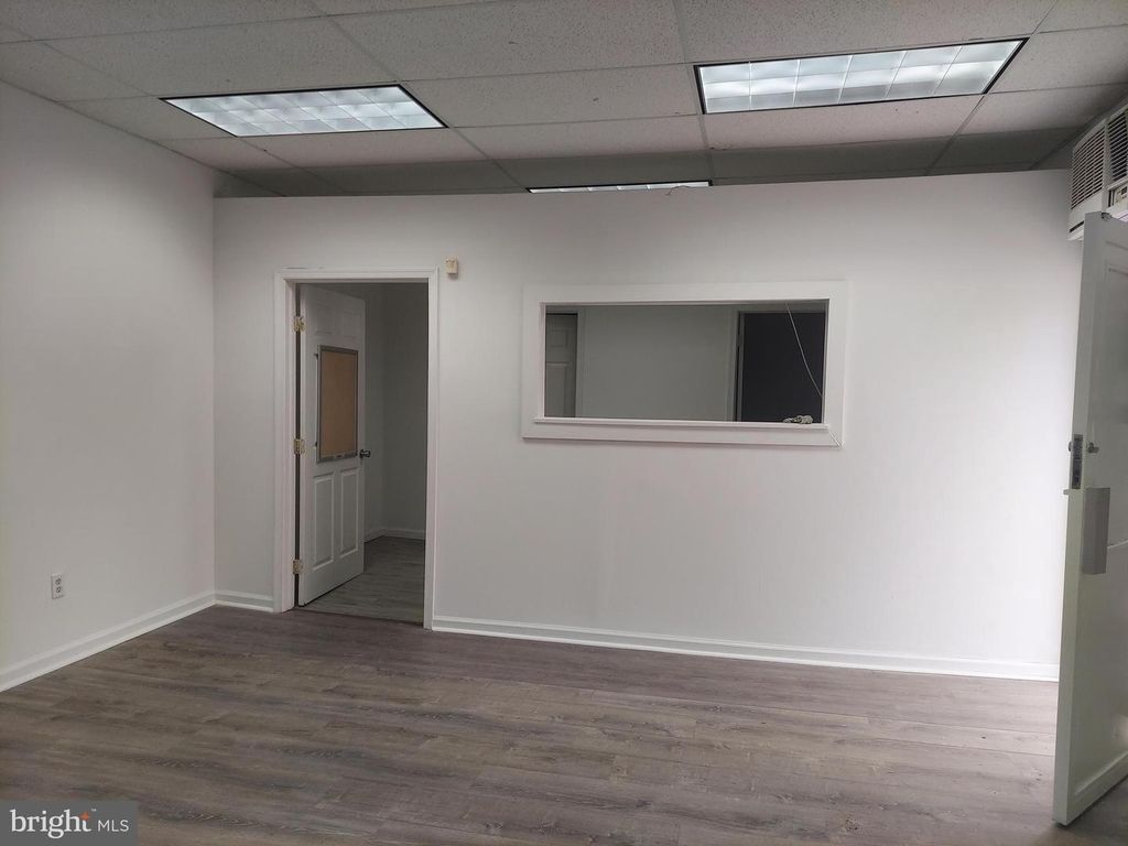 1301 W 4TH ST, Wilmington, DE 19805