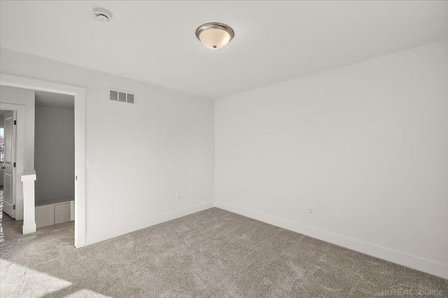 1712 W 12 Mile Road, Royal Oak, MI 48073