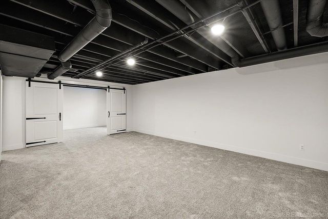 1712 W 12 Mile Road, Royal Oak, MI 48073