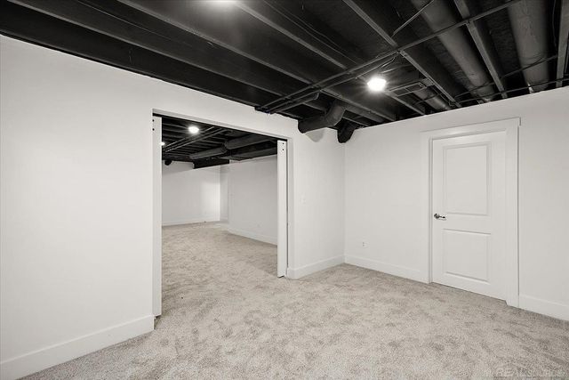 1712 W 12 Mile Road, Royal Oak, MI 48073