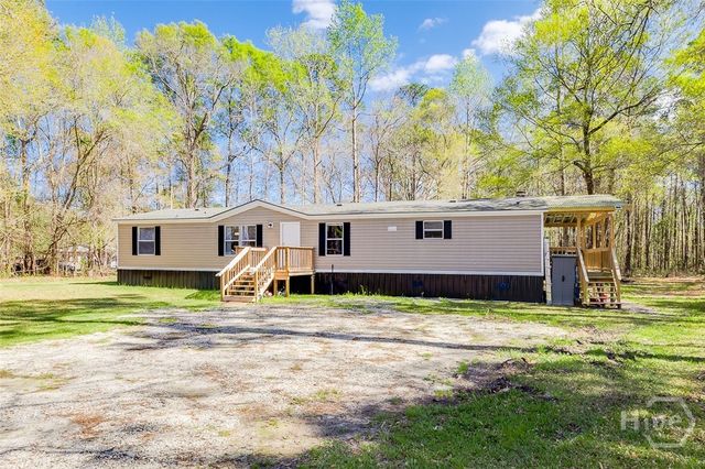 230 Pine Needle Drive, Ellabell, GA 31308