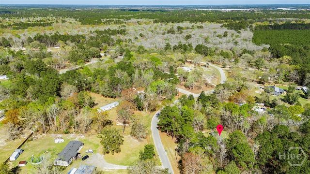 230 Pine Needle Drive, Ellabell, GA 31308