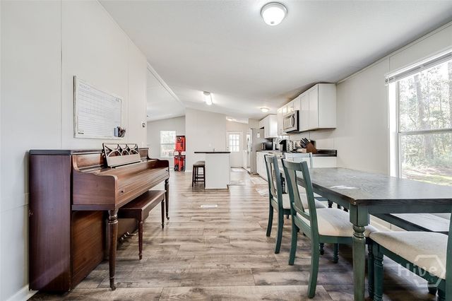 230 Pine Needle Drive, Ellabell, GA 31308