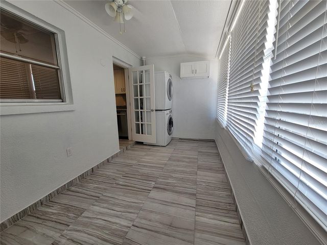 911 WASHINGTON AVENUE 308, Largo, FL 33770