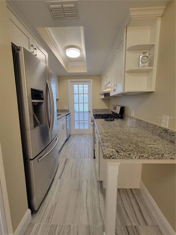 911 WASHINGTON AVENUE 308, Largo, FL 33770