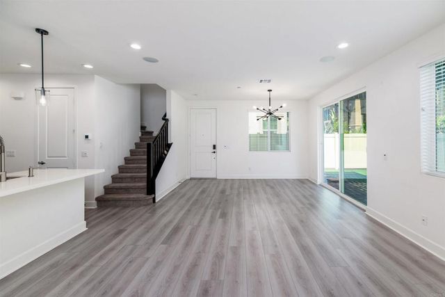 3240 Crecida Way, Carlsbad, CA 92010