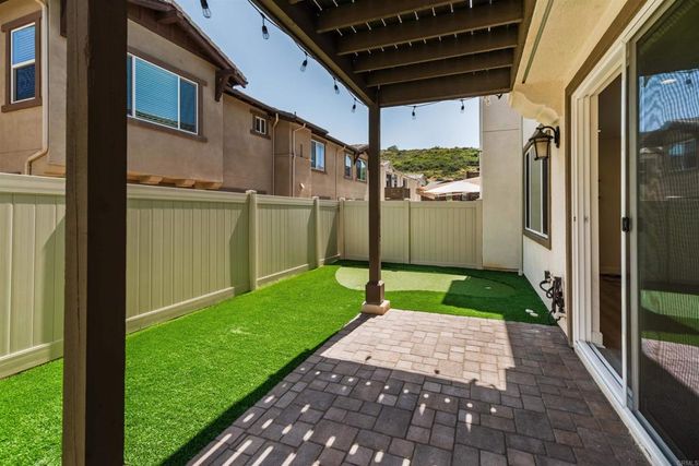 3240 Crecida Way, Carlsbad, CA 92010