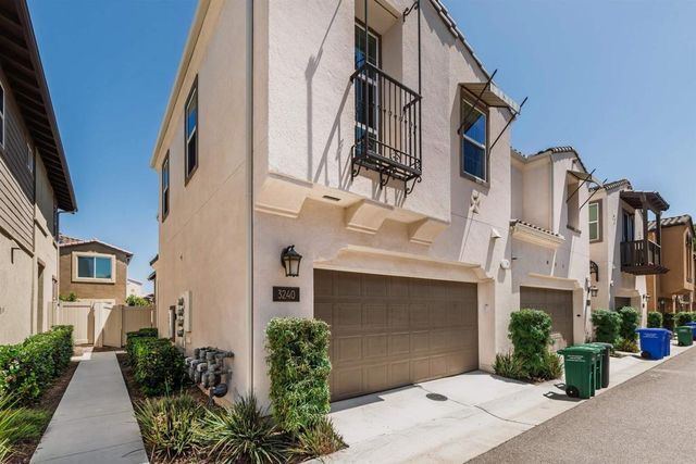3240 Crecida Way, Carlsbad, CA 92010