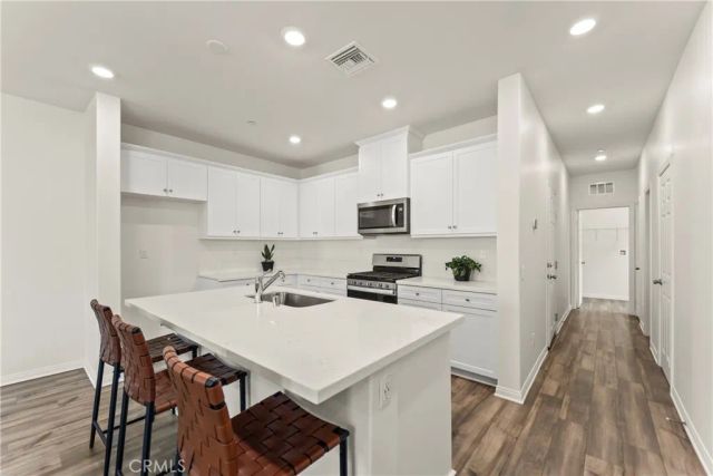 4281 S Hermosa Paseo, Ontario, CA 91761