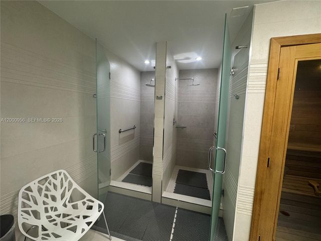 1912 S Ocean Dr 17C, Hallandale Beach, FL 33009