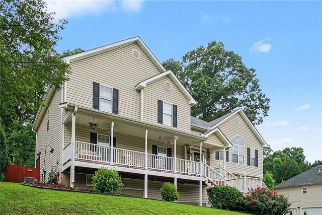 250 Sable Trace Drive, Acworth, GA 30102