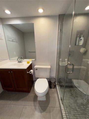 300 Layne Blvd 303, Hallandale Beach, FL 33009