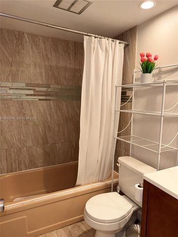 300 Layne Blvd 303, Hallandale Beach, FL 33009