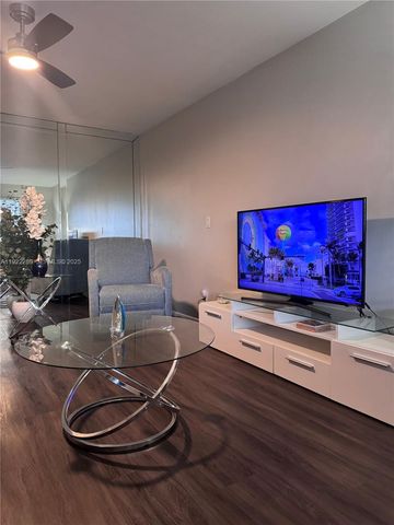 300 Layne Blvd 303, Hallandale Beach, FL 33009