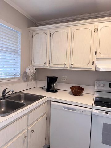 300 Layne Blvd 303, Hallandale Beach, FL 33009