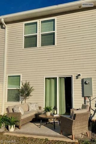 103 Slope Lane, Advance, NC 27006