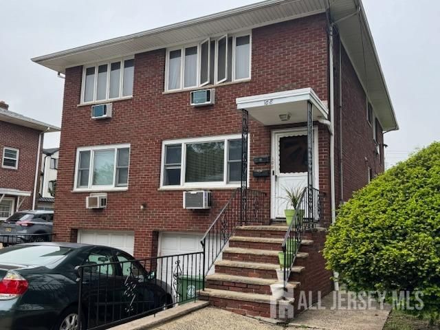 108 W Stimpson Avenue 2ndFl, Linden, NJ 07036