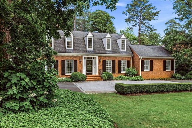 3346 Valley Road NW, Atlanta, GA 30305
