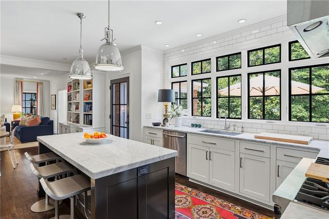 3346 Valley Road NW, Atlanta, GA 30305